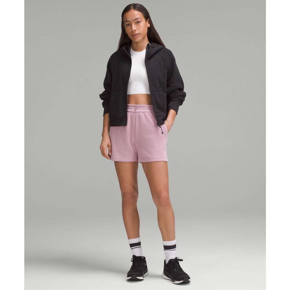 Lululemon Softstreme High-Rise Short 4" in Rose Blush Size 4
